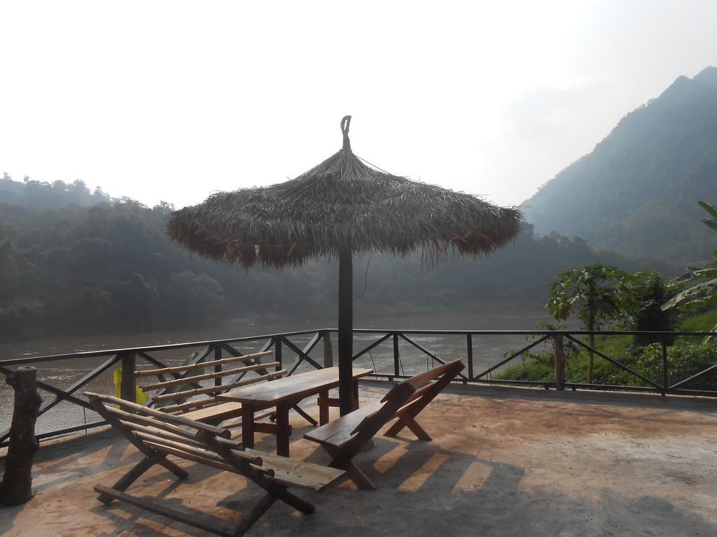 Nam Ou River Lodge Nongkhiaw Exteriör bild